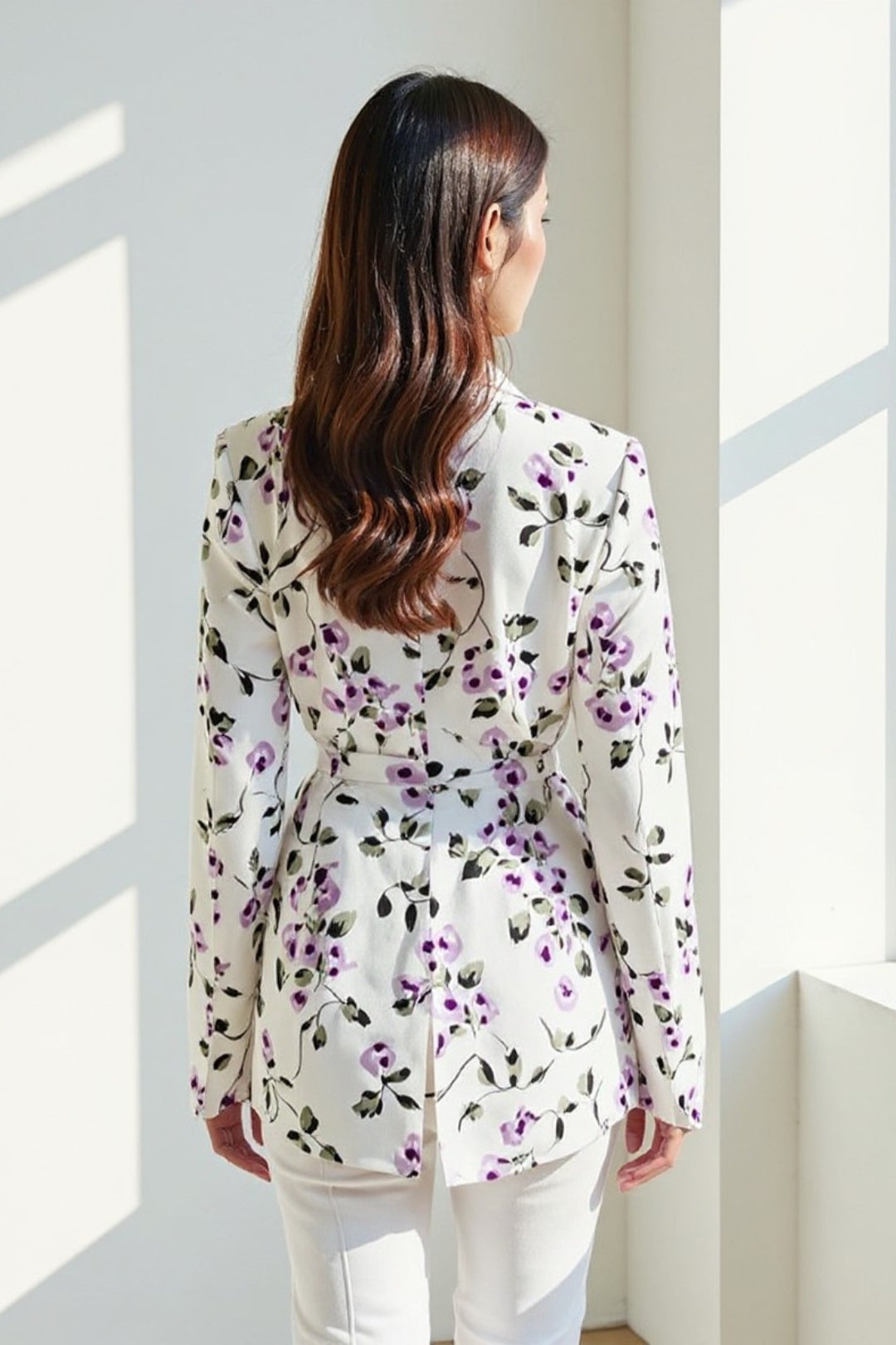 Blazer Femme | Fluide et Fleurie | Blanc à Motif Violet