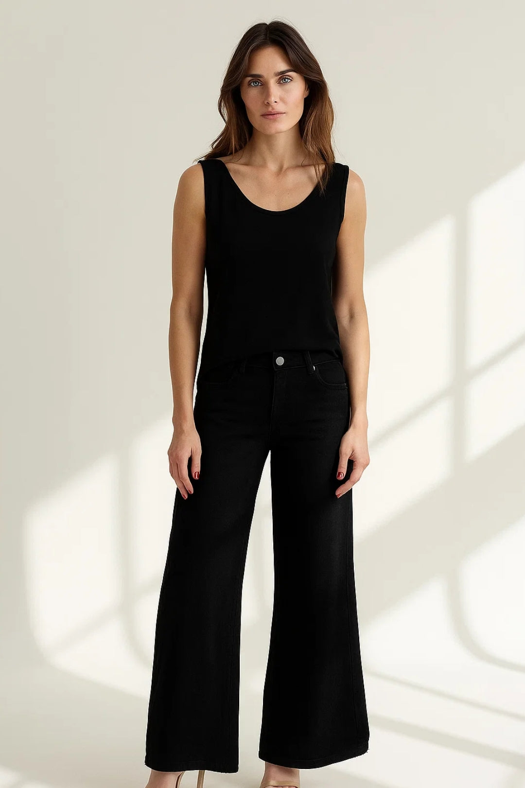 Ensemble Débardeur et Pantalon Évasé | Deux Pièces | Style Minimaliste et Confortable