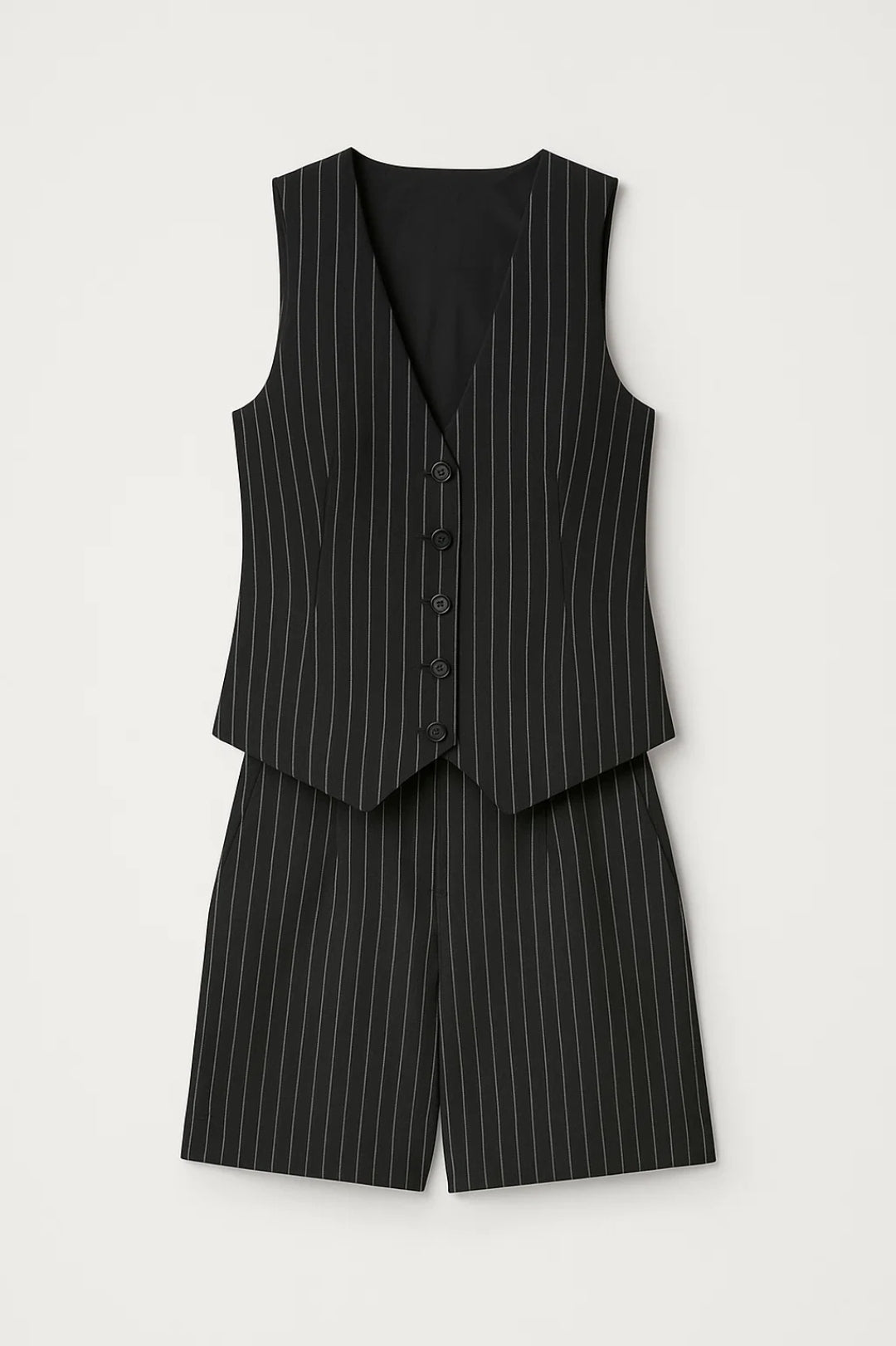 Ensemble Gilet et Short à Rayures | Noir Classique | Chic et Moderne