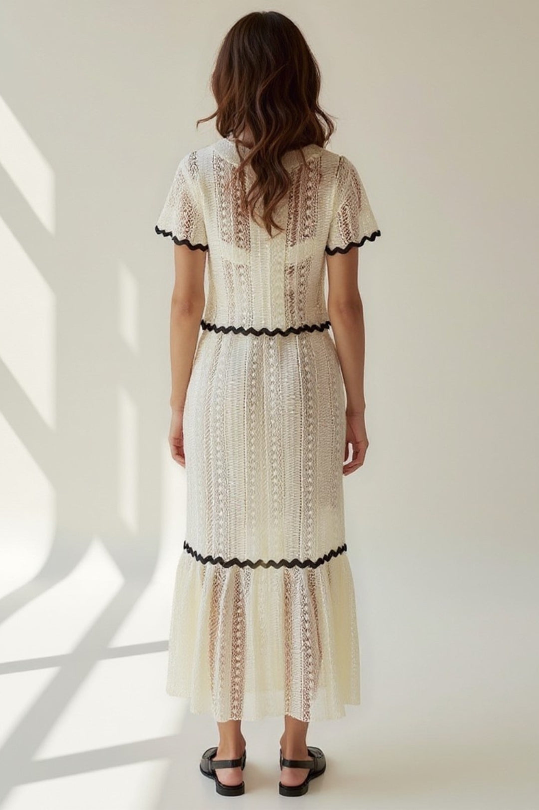 Ensemble Haut en Dentelle et Jupe Longue | Style Bohème | Élégance Aérée