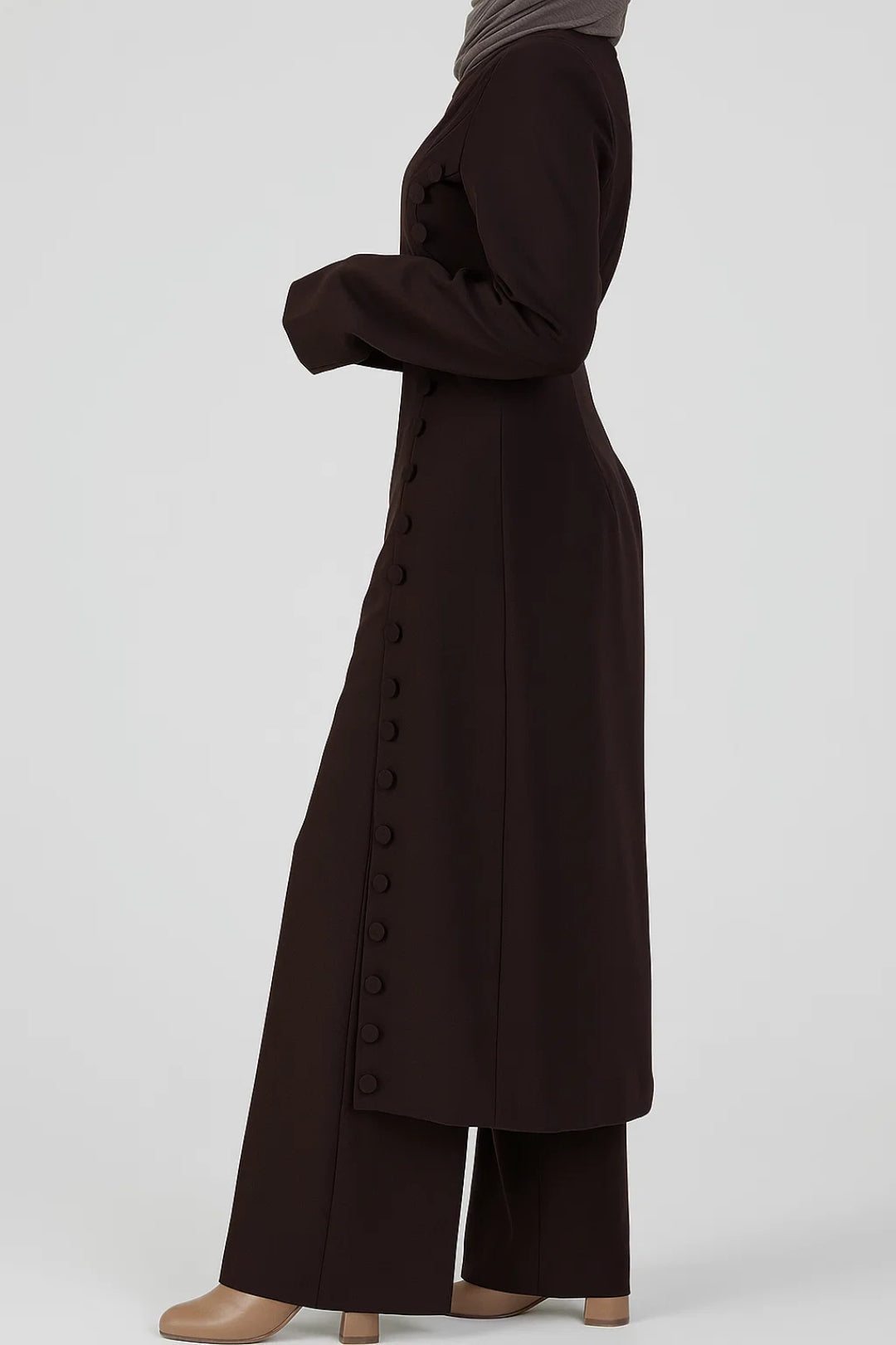 Ensemble Long Asymétrique avec Pantalon | Style Élégant Structuré | Marron Foncé