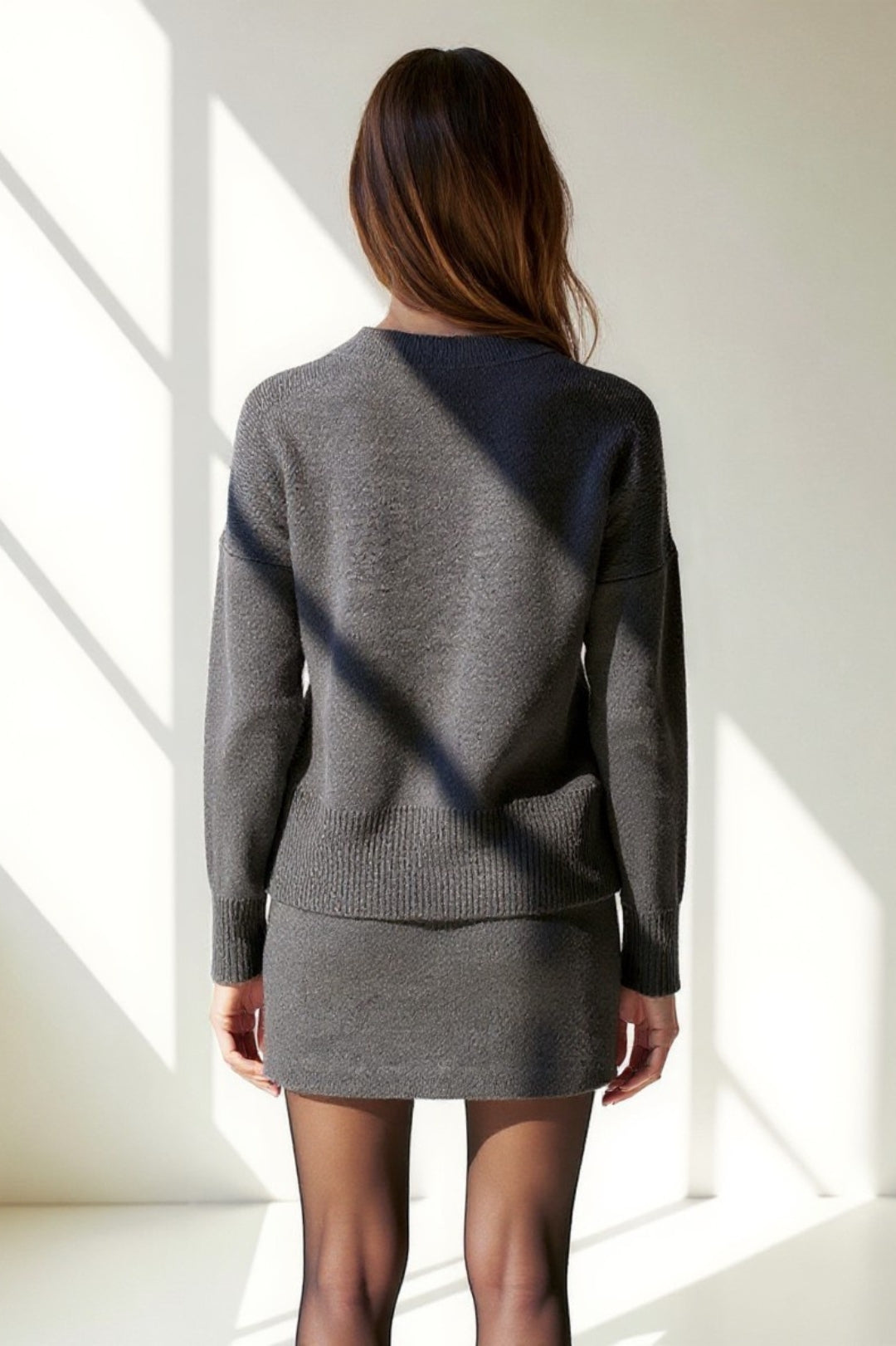 Ensemble Pull en Maille et Jupe Courte | Style Moderne | Confort Chic