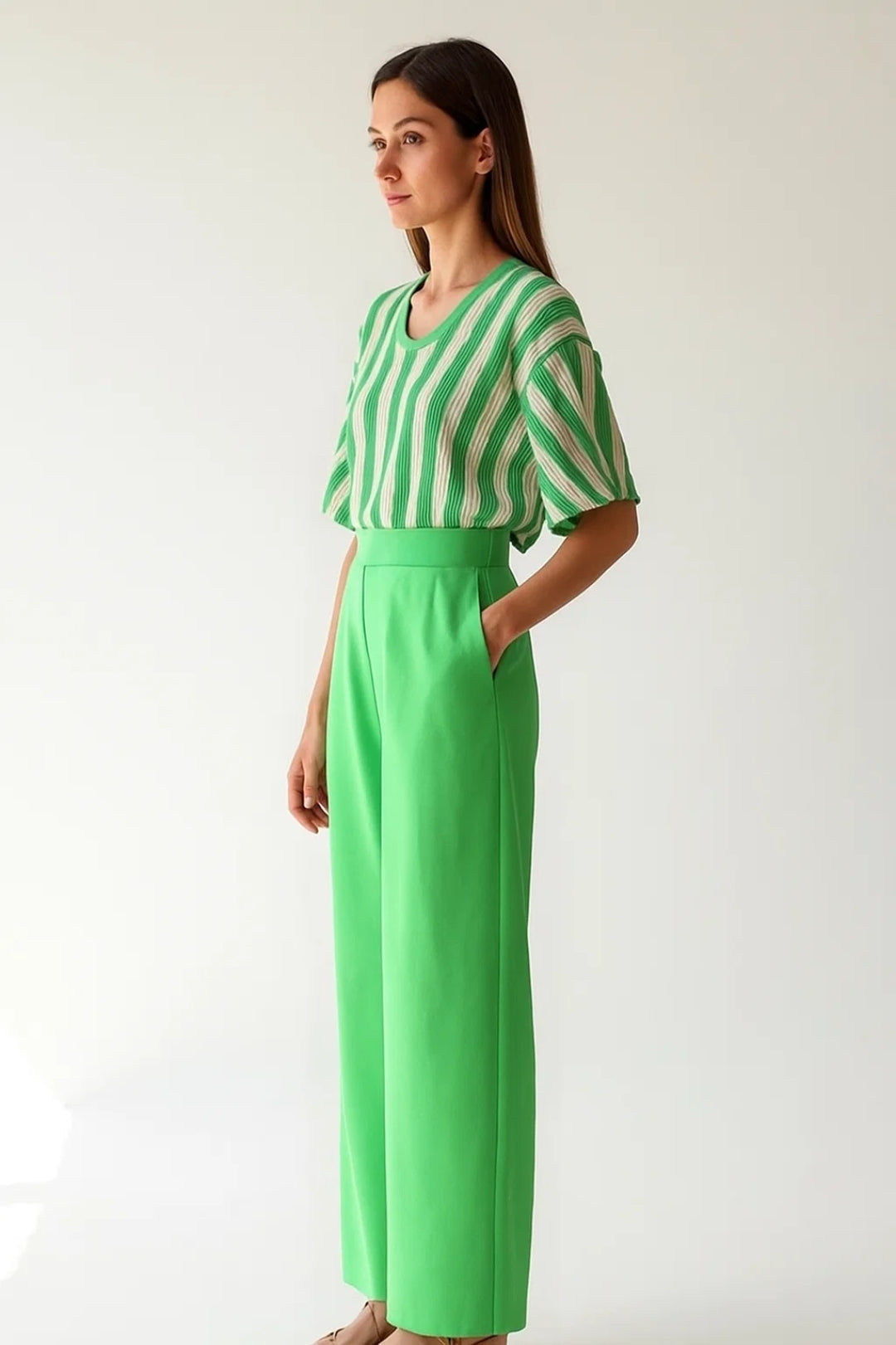 Ensemble Rayé avec Pantalon Large | Deux Pièces | Élégance Décontractée
