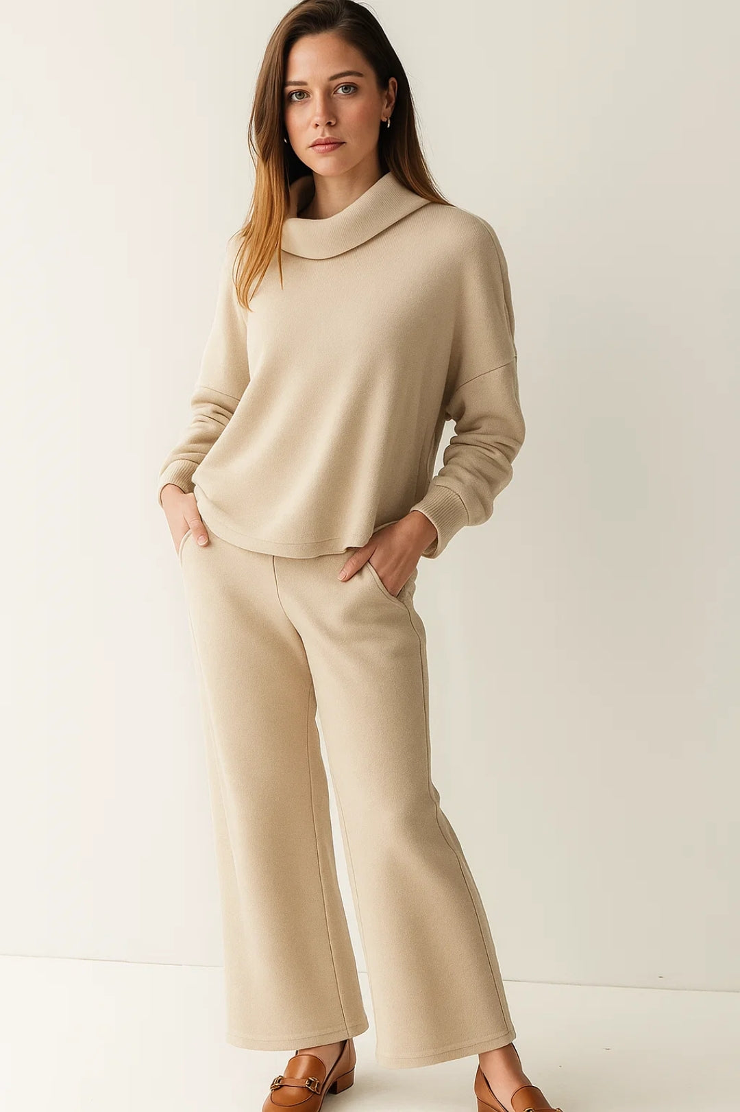Ensemble Tricot Décontracté | Col Montant Doux | Beige Chaleureux