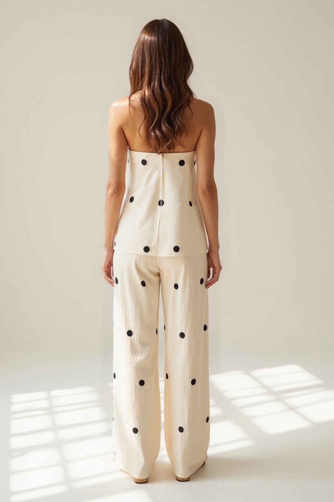 Ensemble top bustier et pantalon à pois | Tissu léger | Confort et élégance estivale