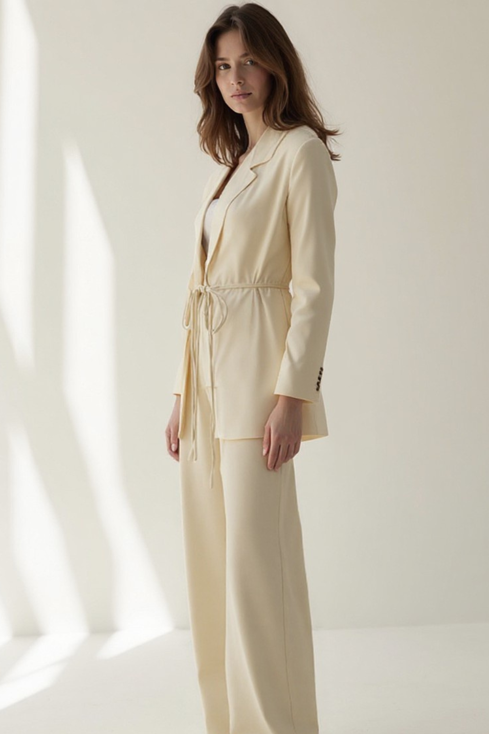 Ensemble Femme | Veste Voilée & Pantalon Large | Élégance Moderne et Fluide
