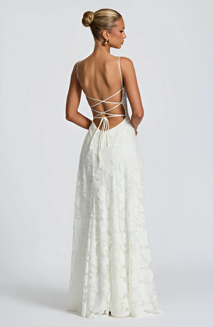 Isabelle - Robe Invitée Mariage Femme Romantique à Bretelles Fines avec Appliqués Floraux et Coupe Évasée
