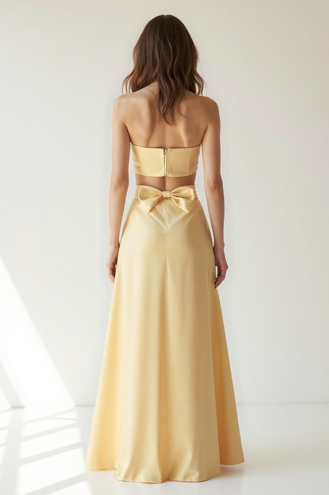 Ensemble Satiné | Haut Bandeau et Jupe Longue | Élégance Légère
