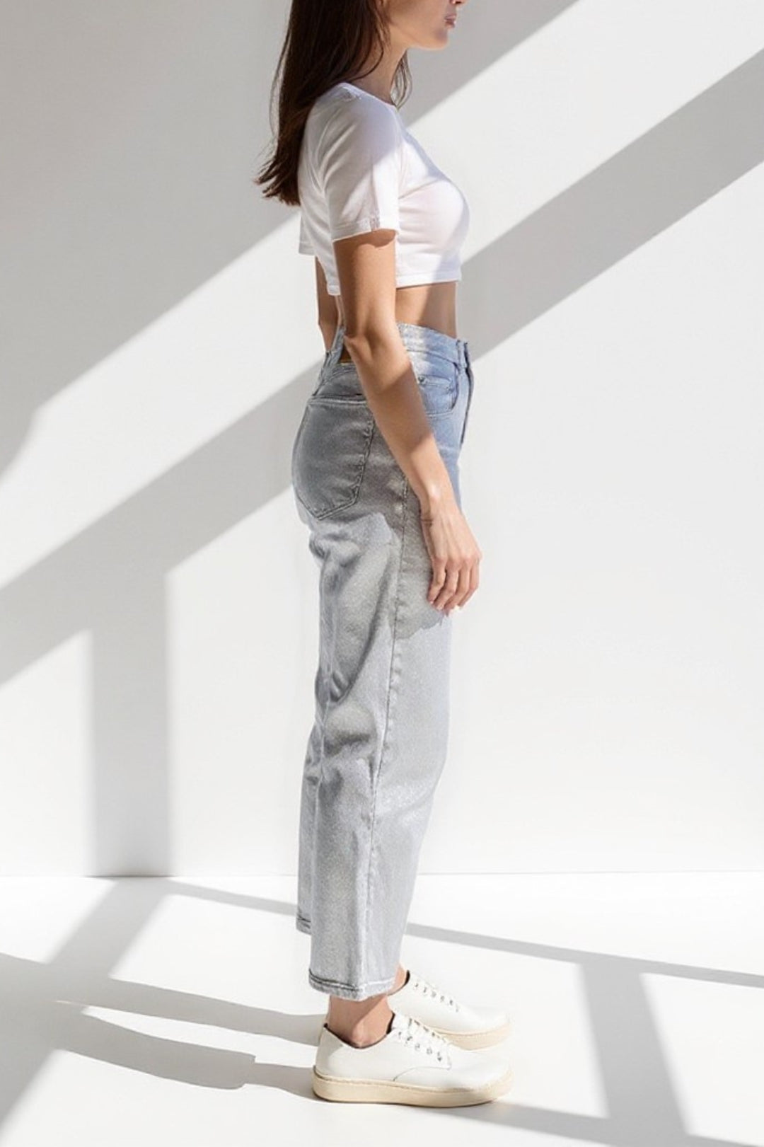 Jean Coupe Droite Taille Haute | Argent Métallisé | Style Moderne et Brillant