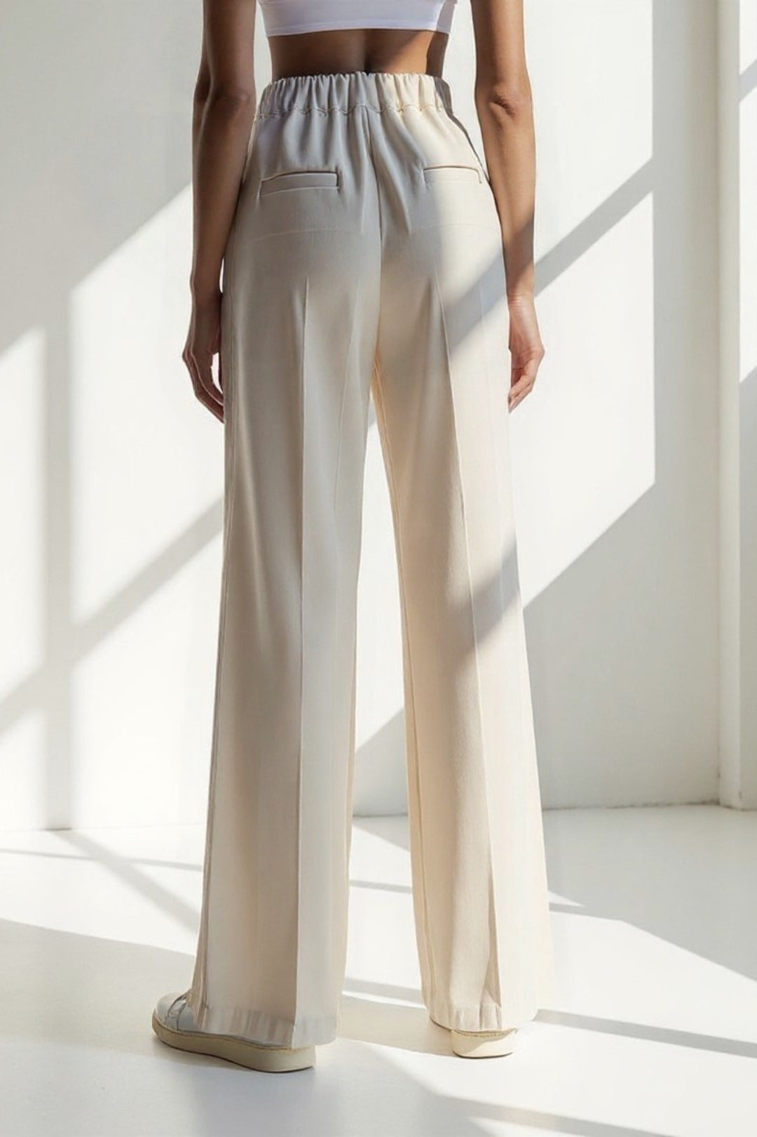 Pantalon Large Plissé | Taille Haute Élégante | Noir et Beige Clair