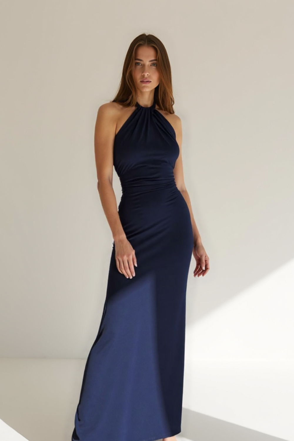 Robe Longue Femme Été | Dos Nu Élégant | Tissu Fluide et Léger