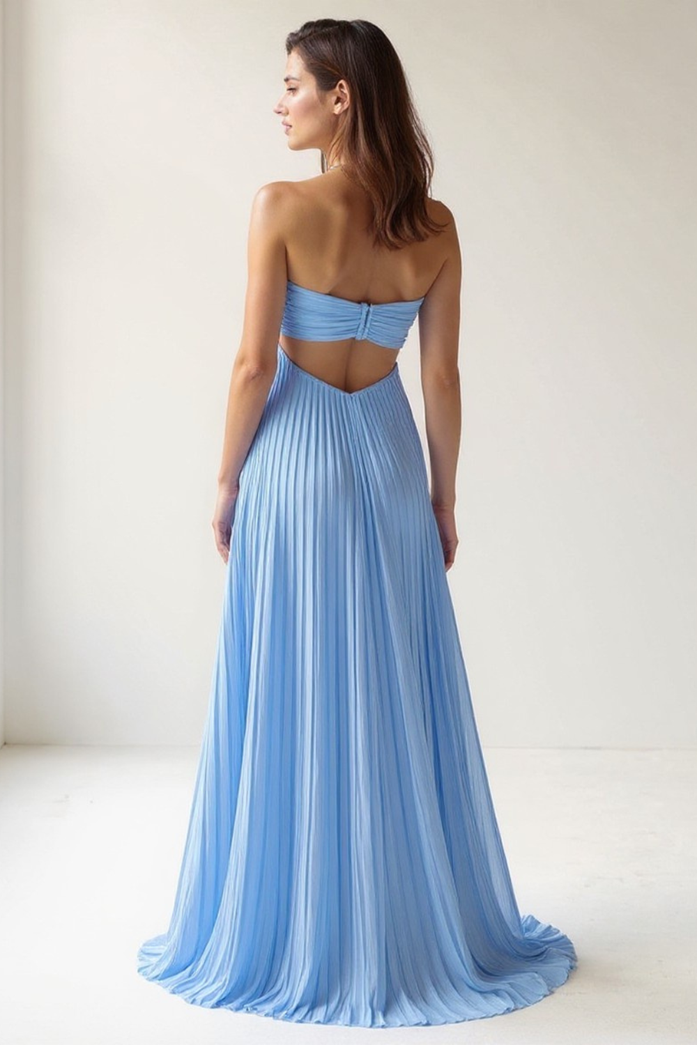Robe Plissée Femme | Dos Nu Élégant | Tissu Fluide Satiné