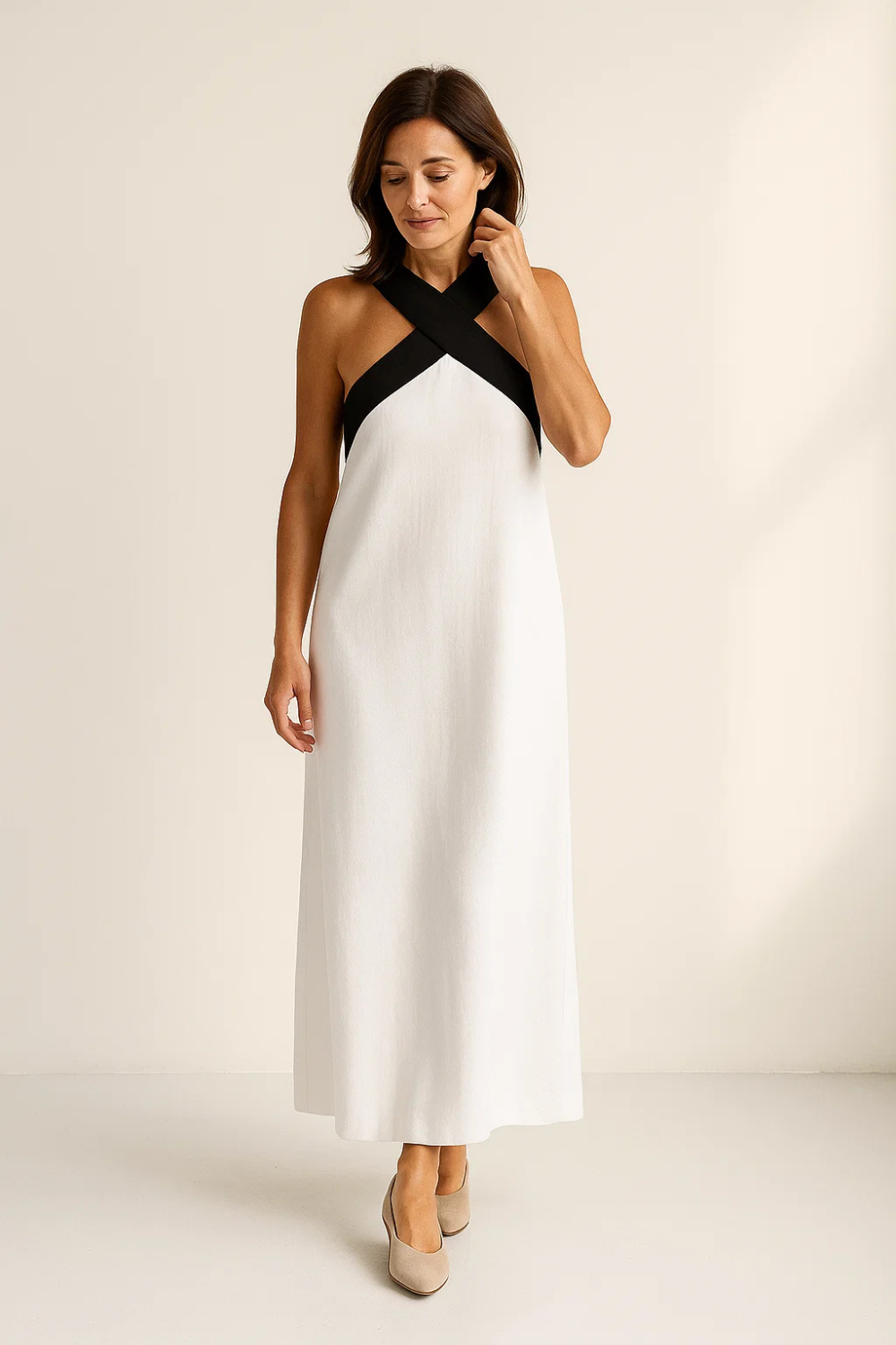 Robe Longue Femme | Bretelles Croisées | Coupe Fluide Élégante