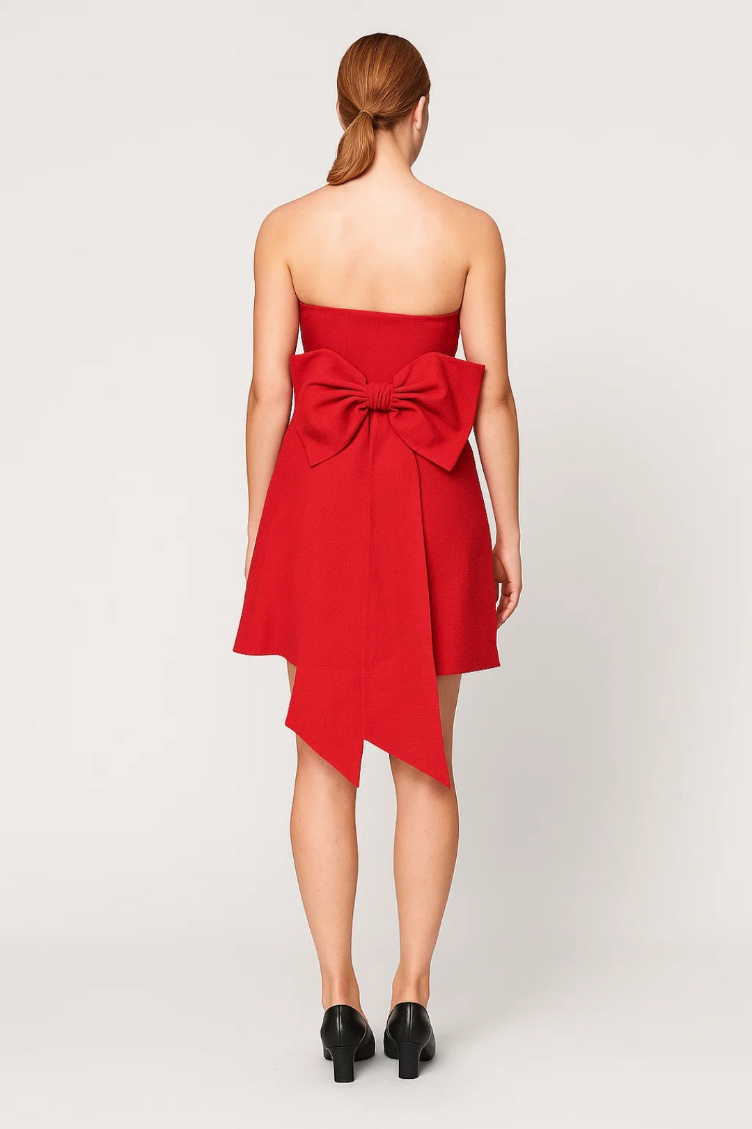 Robe Courte Sans Bretelles | Noeud Dos | Rouge Élégant