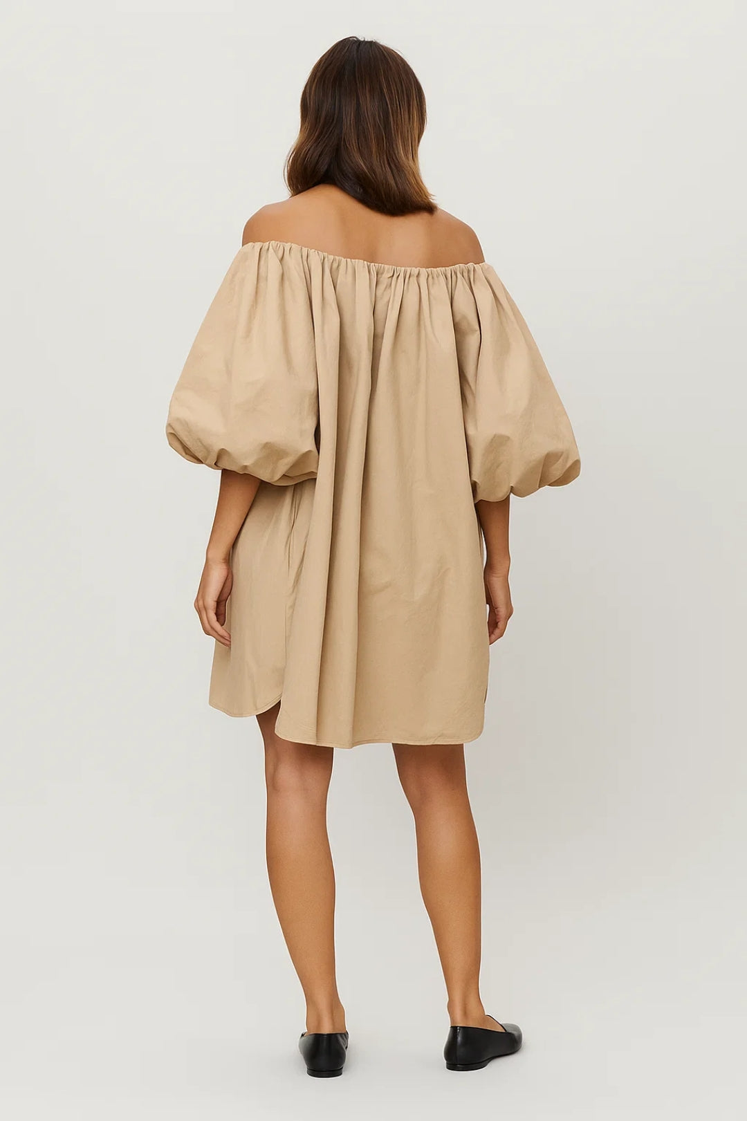 Robe Courte Épaules Dénudées | Coton Léger | Volume Moderne