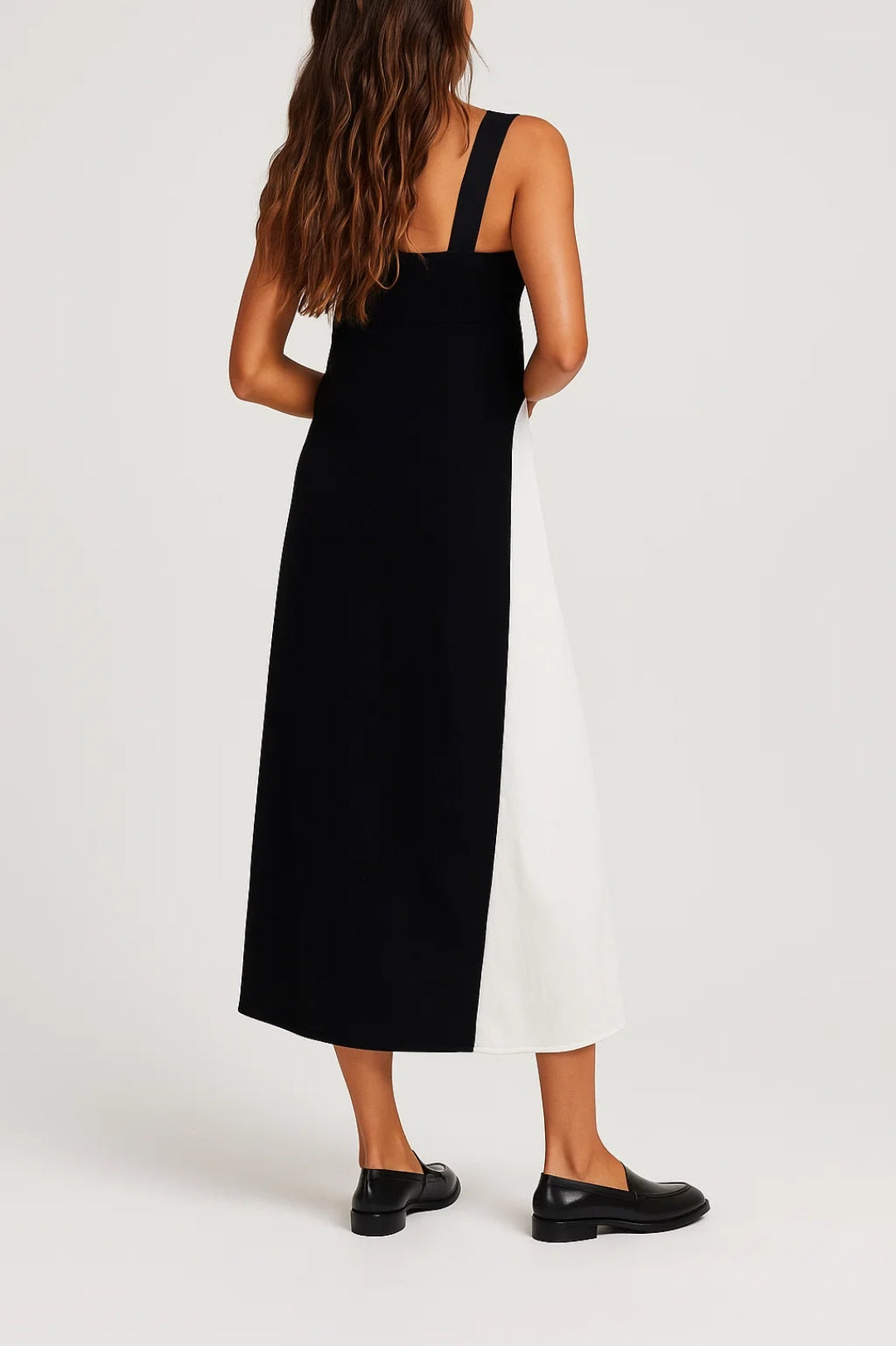 Robe Midi Bicolore | Bretelles Larges | Graphique et Élégante