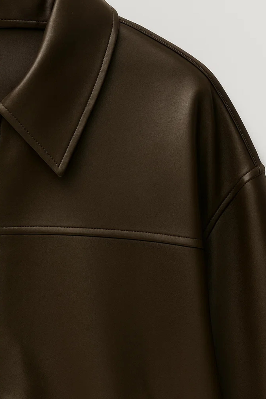 Blouson en Similicuir | Coupe Décontractée | Disponible en Noir et Chocolat