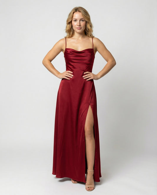Amélie - Robe Invitée Mariage Femme Maxi à Bretelles Fines Encolure Drapée et Fente Élégante