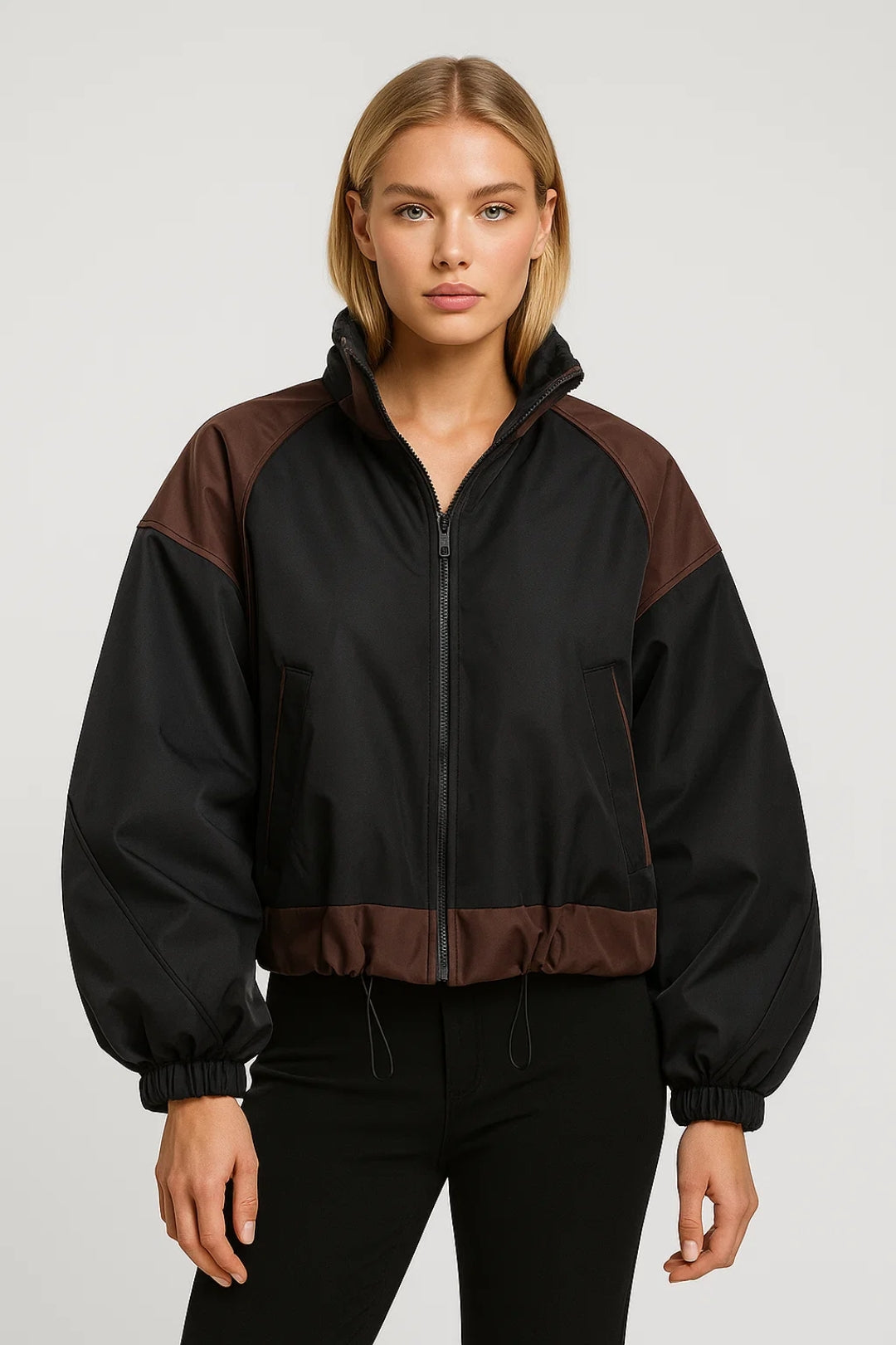 Blouson court bicolore | Veste zippée pour femme | Look décontracté et contemporain