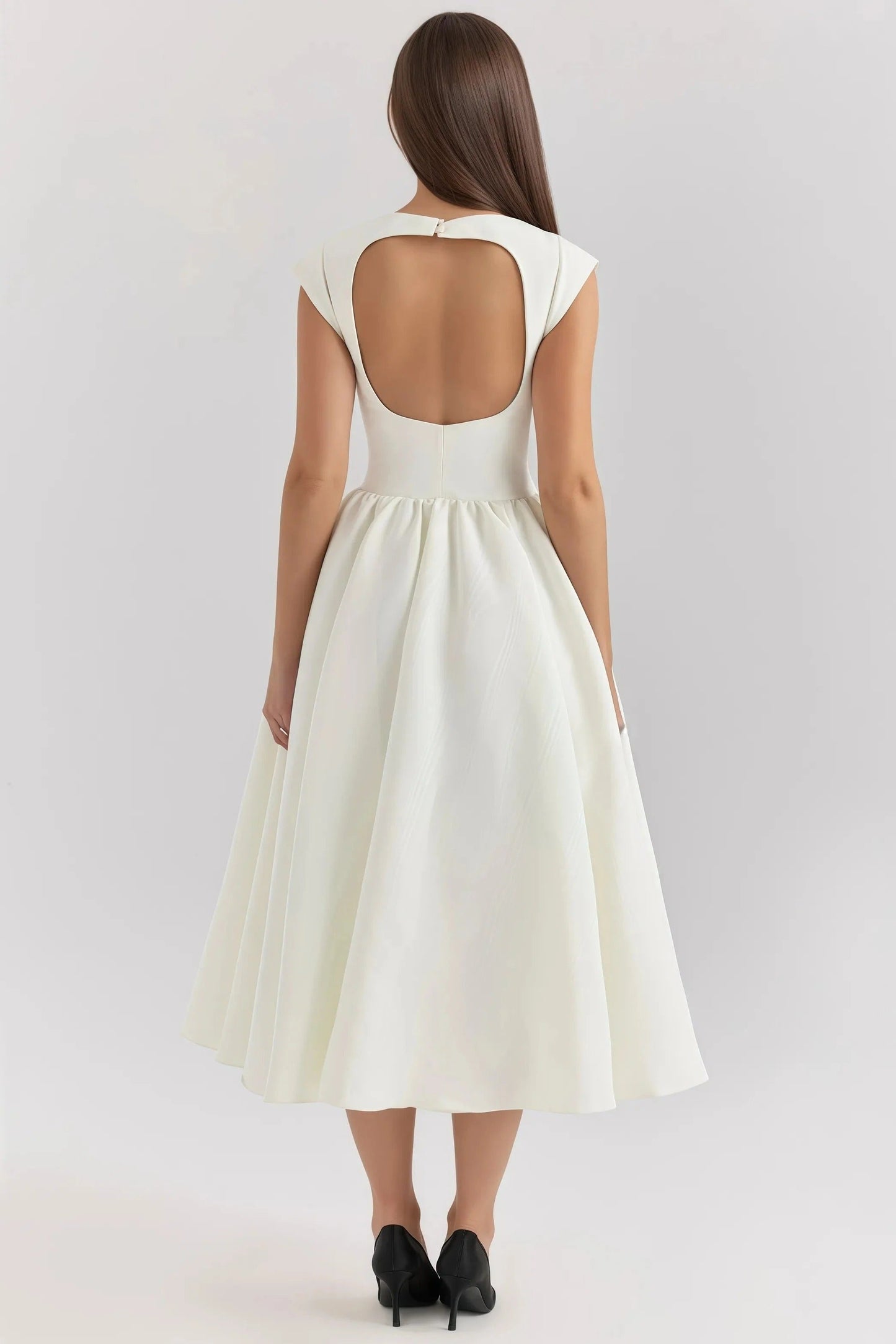 Chloé - Robe Invitée Mariage Simple Femme Élégante Midi à Col Bateau et Jupe Évasée