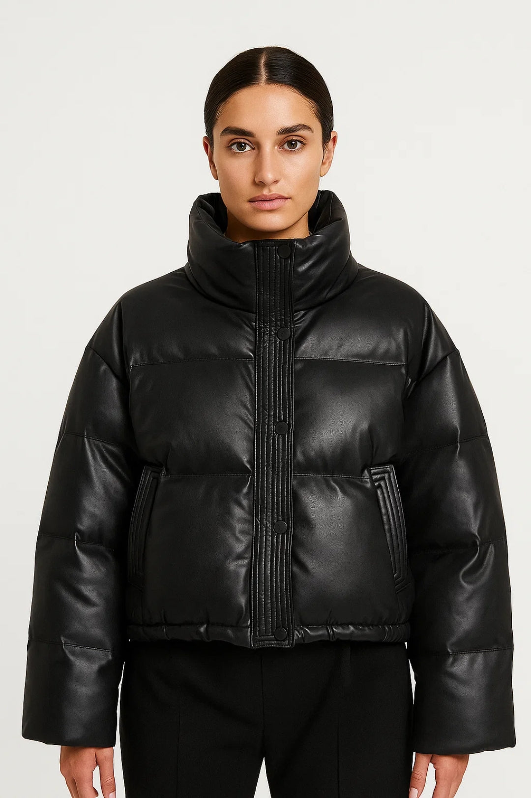 Doudoune Courte Femme | Puffer Col Montant | Chaude et Moderne