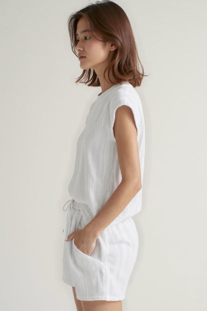 Ensemble Débardeur et Short | Tissu Gaufré Léger | Confort Estival