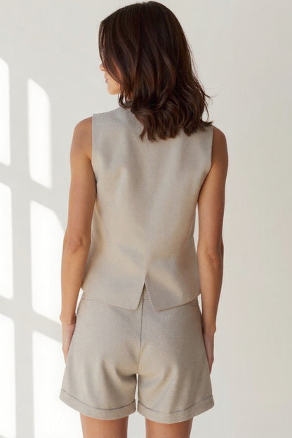 Ensemble Gilet Sans Manches et Short Tailleur | Blanc Cassé, Noir ou Beige | Chic et Moderne