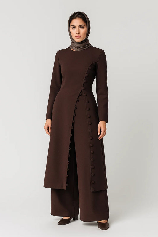 Ensemble Long Asymétrique avec Pantalon | Style Élégant Structuré | Marron Foncé