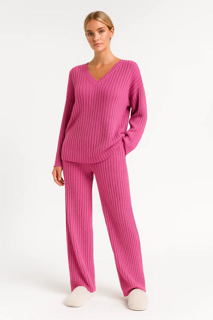 Ensemble Loungewear Côtelé | Haut à Col V et Pantalon Ample | Léger et Respirant