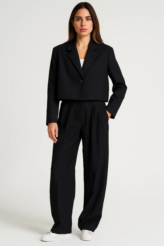 Ensemble Pantalon et Veste Courte | Noir Élégant | Look Moderne et Structuré
