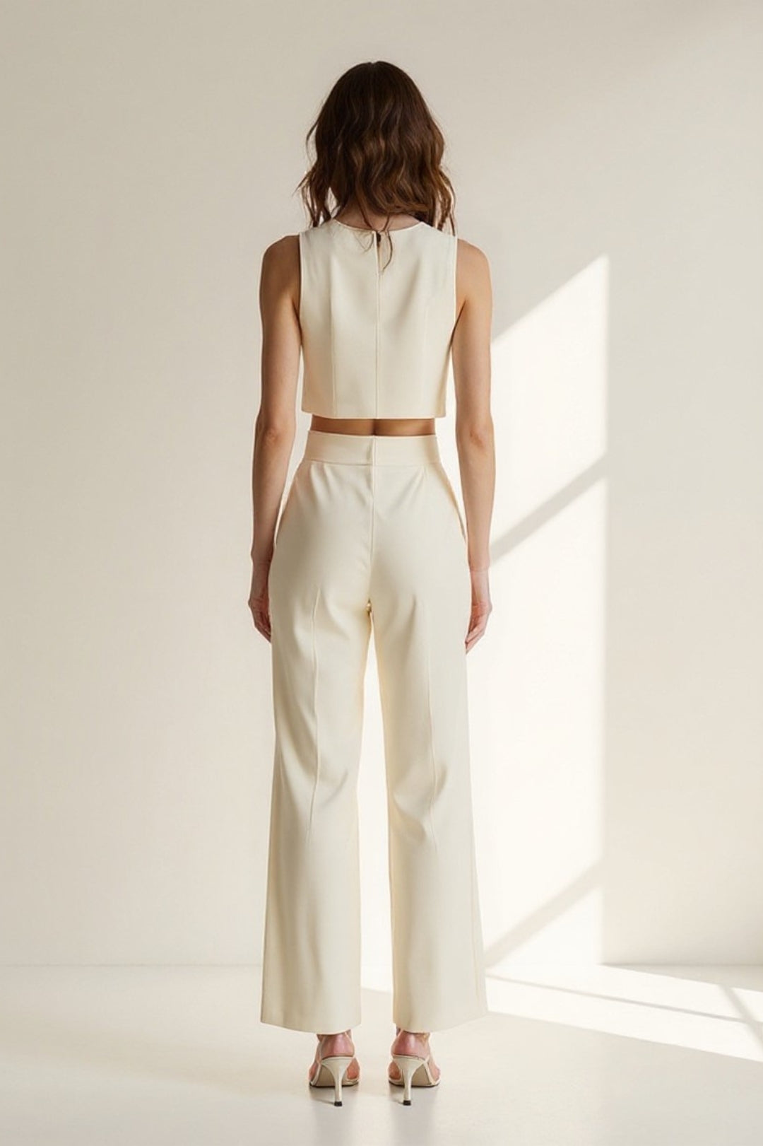 Ensemble Top Court et Pantalon Large | Coupe Moderne | Élégance Décontractée