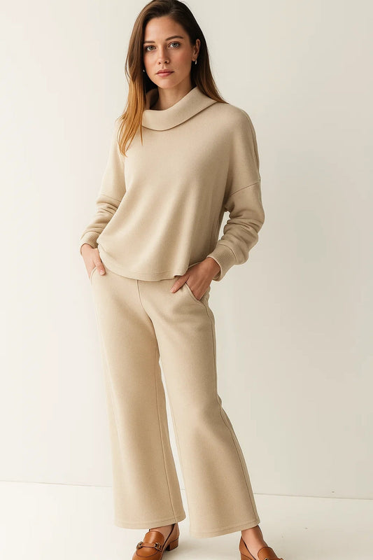 Ensemble Tricot Décontracté | Col Montant Doux | Beige Chaleureux
