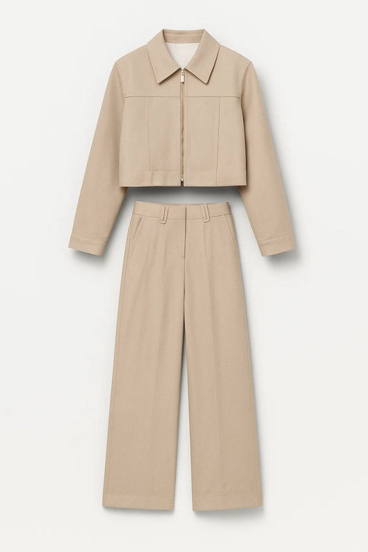 Ensemble veste courte et pantalon large | Tenue élégante pour femme | Style épuré et moderne