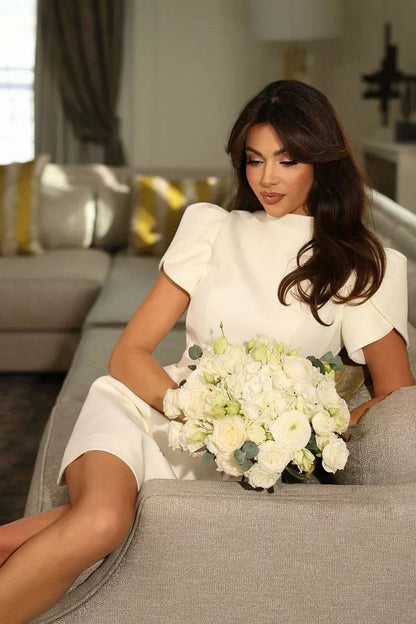 Estelle - Robe Mariage Invitée Mini Femme Élégante avec Col Montant et Manches Bouffantes Évasées