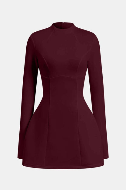 Inès - Robe de Soirée Courte Femme Élégante Moulante avec Col Montant et Manches Longues