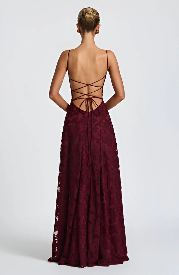 Isabelle - Robe Invitée Mariage Femme Romantique à Bretelles Fines avec Appliqués Floraux et Coupe Évasée