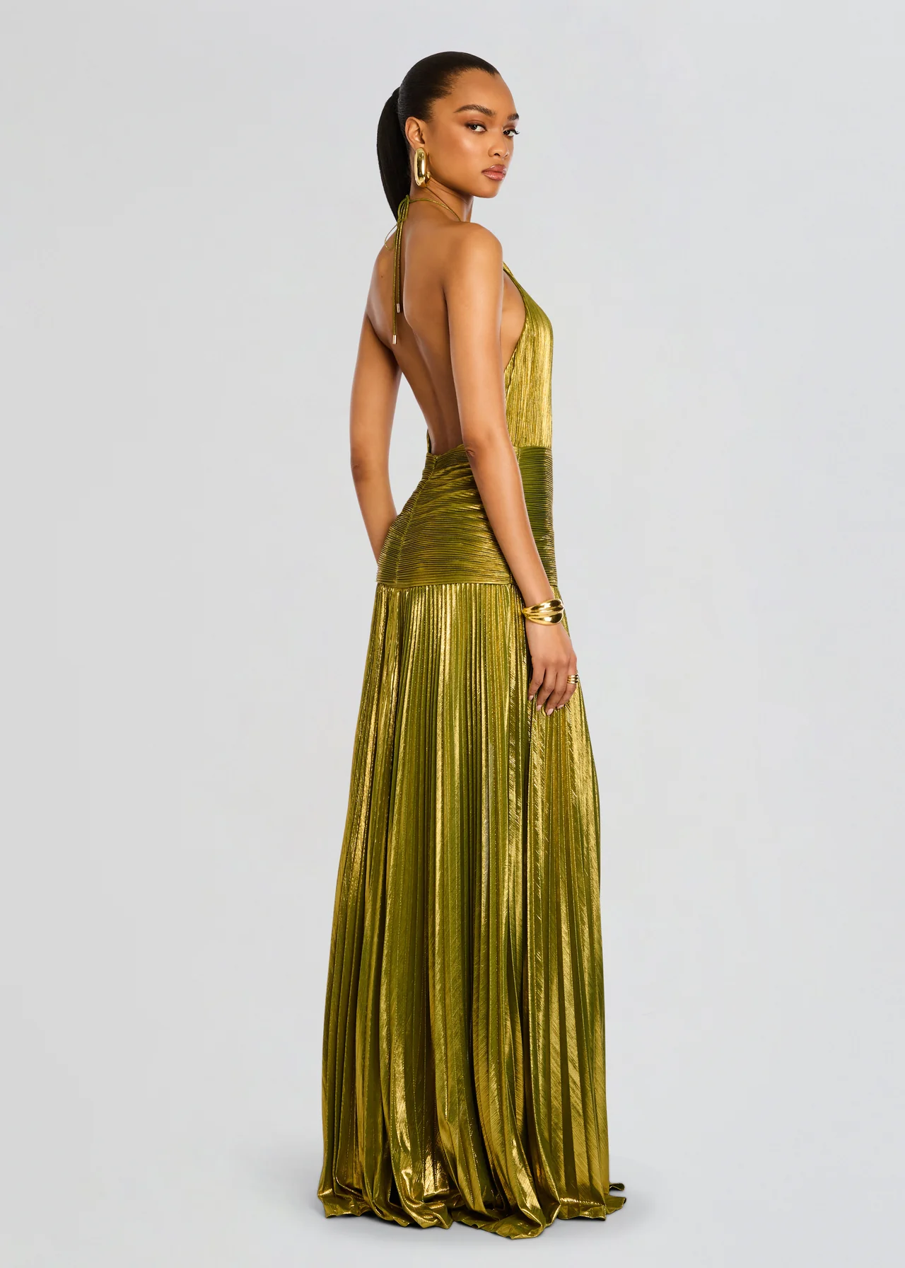 Juliette - Robe Maxi Glamour Invitée Mariage Femme avec Col Halter Plissé et Fente Latérale