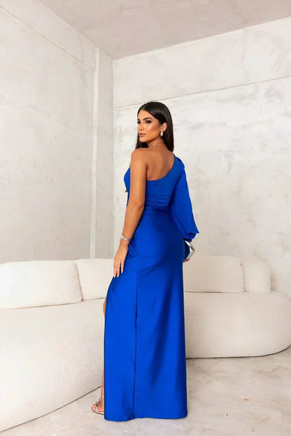 Juliette - Robe Maxi Glamour Invitée Mariage Femme avec Épaule Asymétrique et Fente Latérale