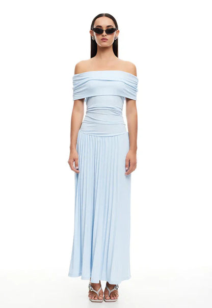 Louise - Robe Maxi Élégante Invitée Mariage Femme avec Épaules Dénudées et Jupe Plissée