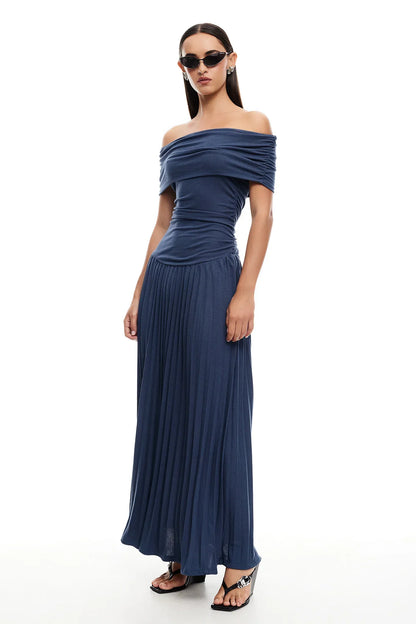 Louise - Robe Maxi Élégante Invitée Mariage Femme avec Épaules Dénudées et Jupe Plissée