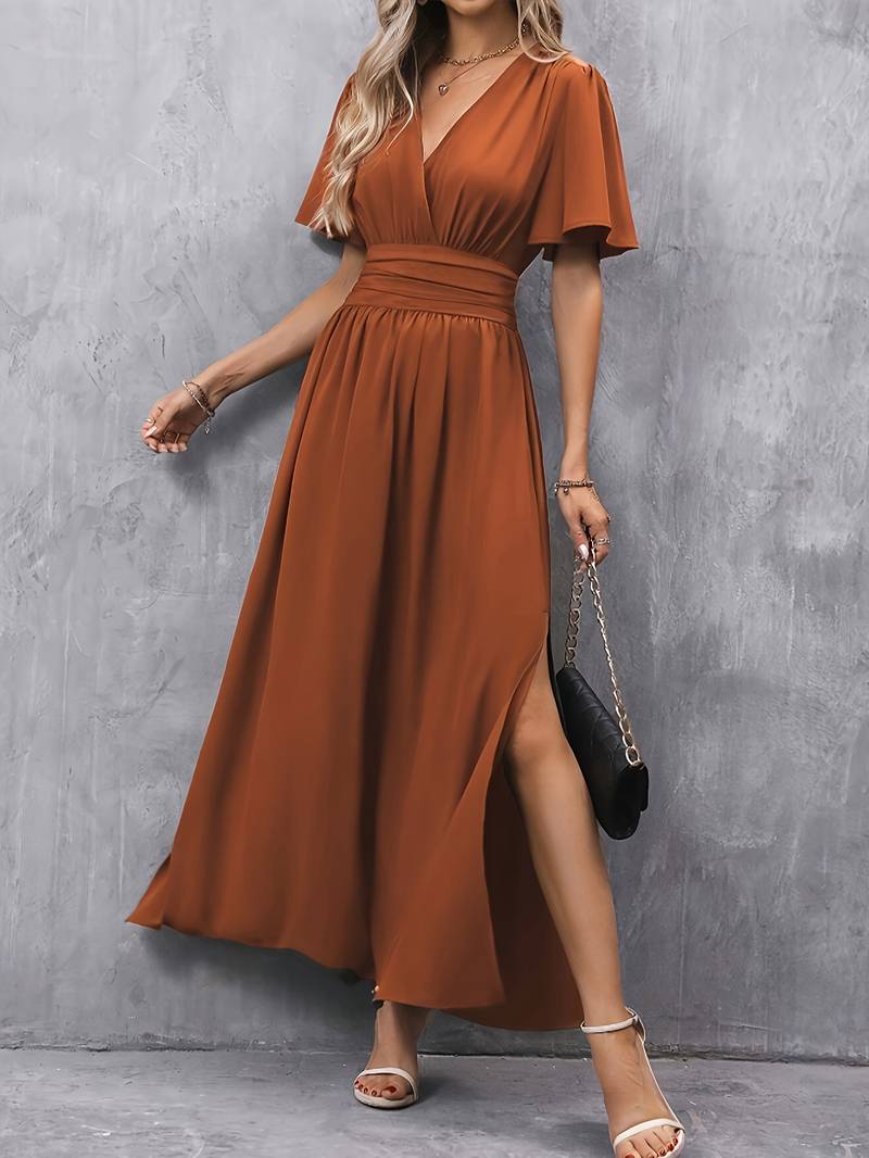 Lucie - Robe Maxi d'Été Femme Col V à Manches Papillon Taille Smockée et Fente Élégante