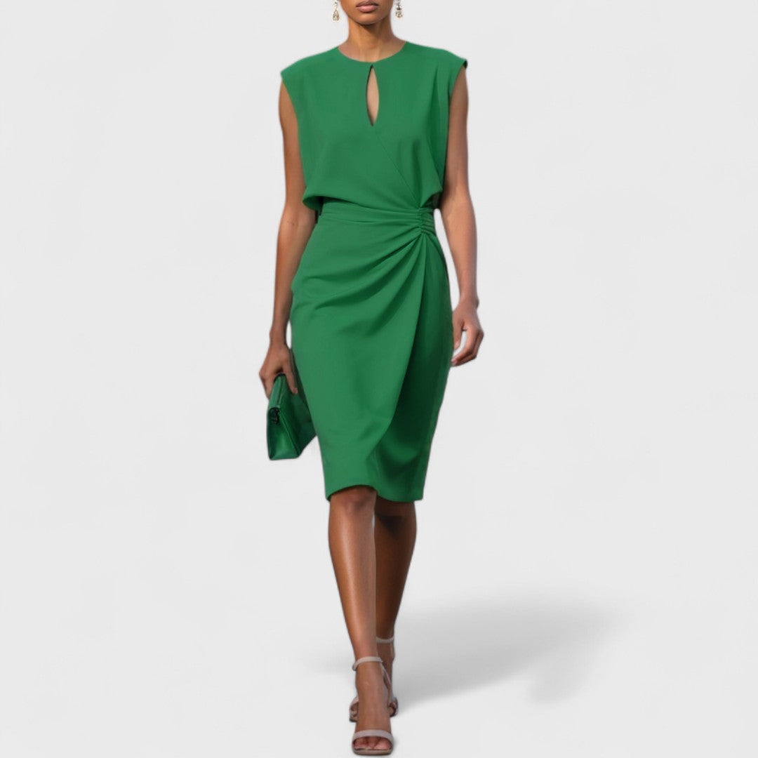Manon - Robe Habillée Invitée Mariage Femme avec Encolure Découpée et Drapé Latéral