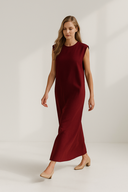 Robe Longue Femme | Coupe Droite Minimaliste | Épaules Structurées