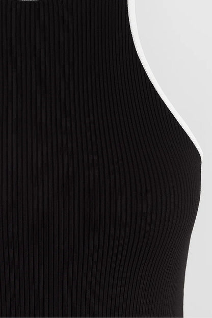 Robe Longue Près du Corps | Col Halter Contrasté | Tissu Côtelé