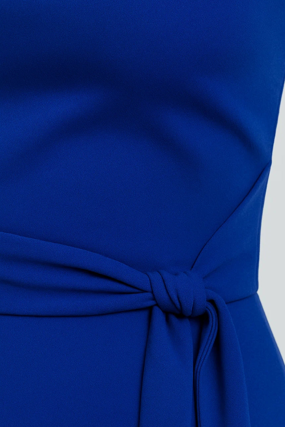 Robe Longue Élégante | Robe de Cérémonie à Ceinture | Fluide et Féminine