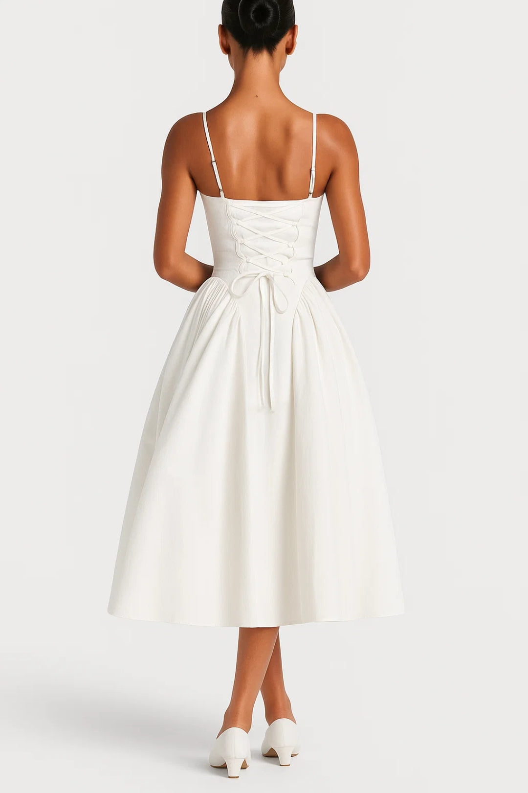 Robe Mi-Longue Cintrée | Robe Évasée à Bretelles | Légère et Respirante