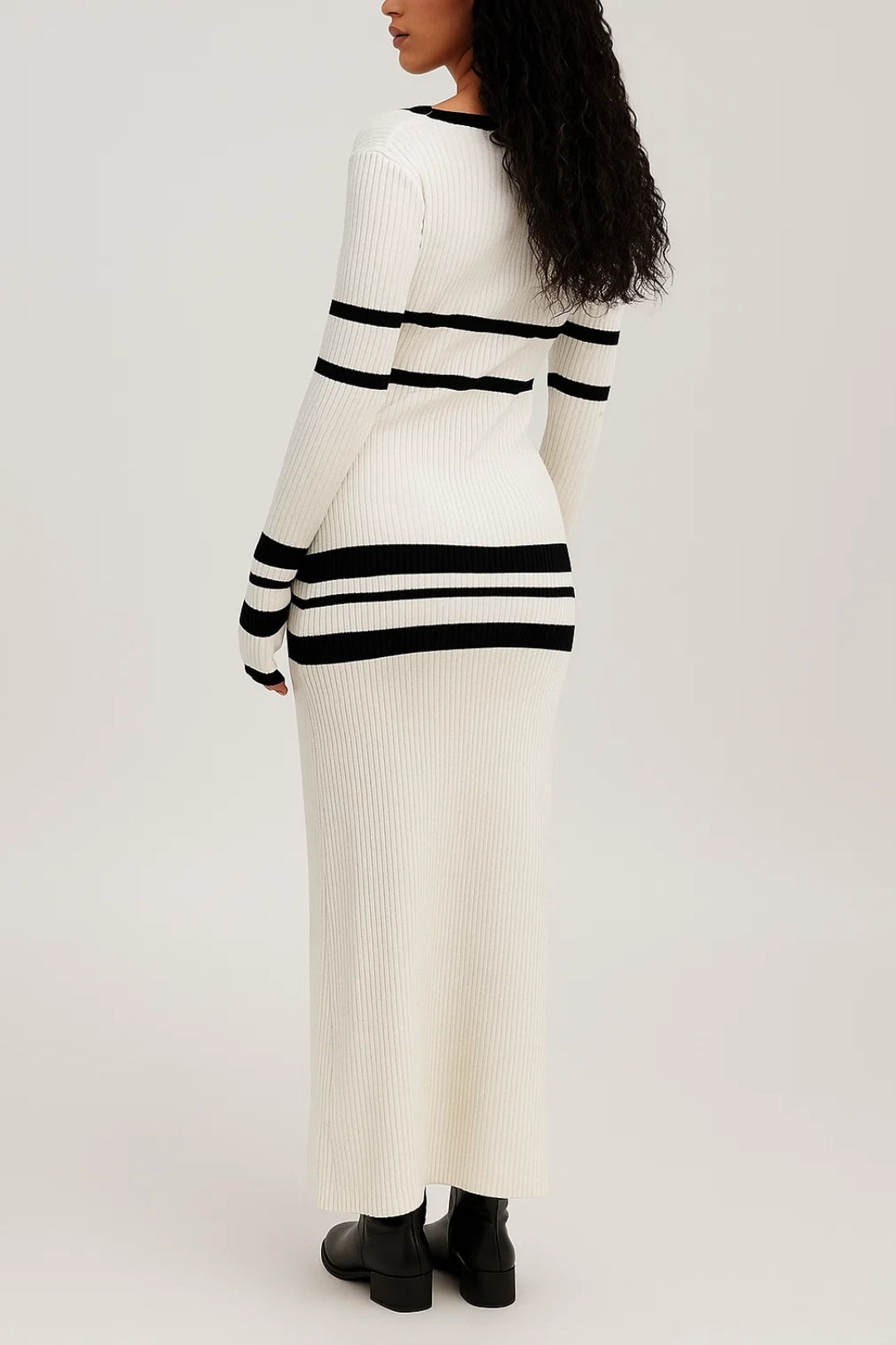 Robe Pull Longue Rayée | Robe d’Hiver Confortable | Élégante et Douillette