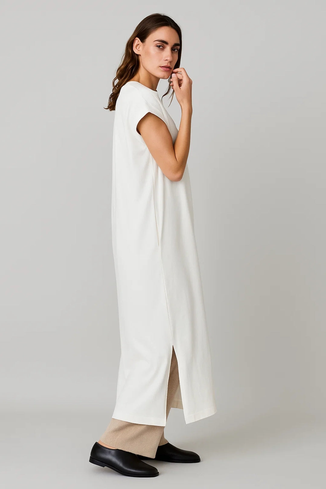 Robe T-Shirt Longue | Robe Décontractée Minimaliste | Légère et Respirante