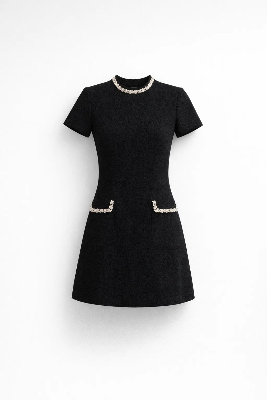 Robe Mini Femme - Col Rond Manches Courtes Poches Dorées | Chic