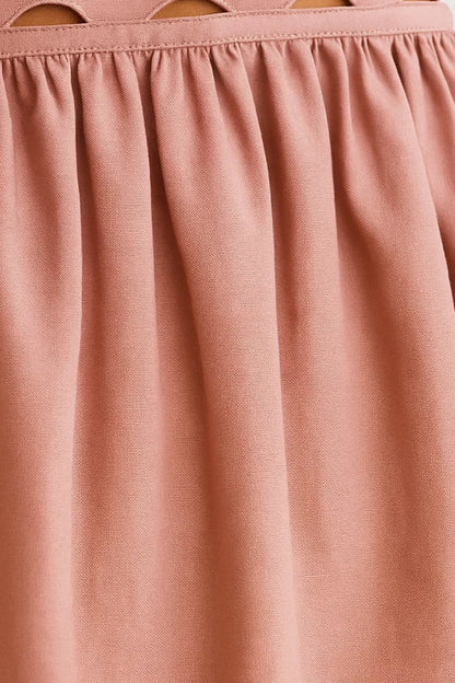 Robe courte à découpes | Robe d’été à fines bretelles | Légère et respirante